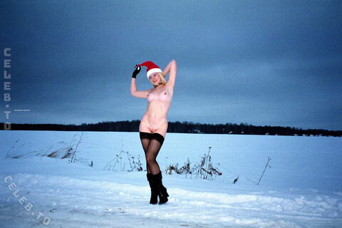 Nackt in Russland nude photo 9052