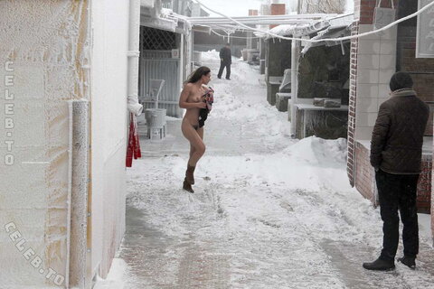 Nackt in Russland nude photo 8333