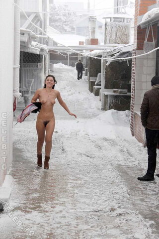 Nackt in Russland nude photo 8331