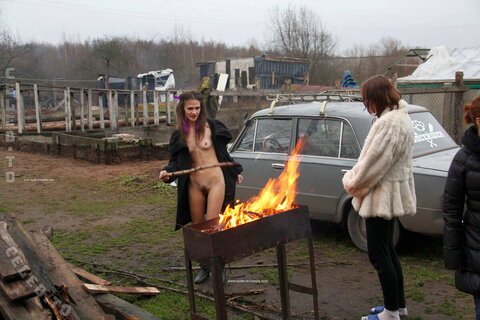 Nackt in Russland nude photo 8140