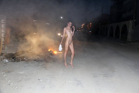 Nackt in Russland nude photo 7883
