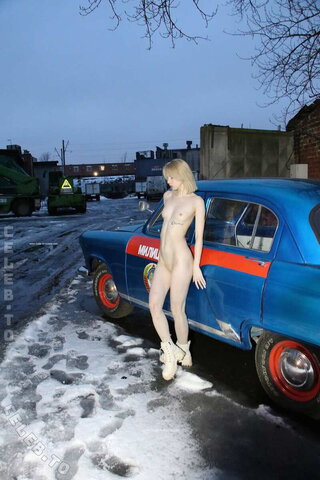 Nackt in Russland nude photo 7867