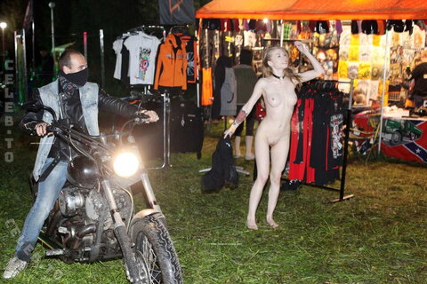 Nackt in Russland nude photo 7818