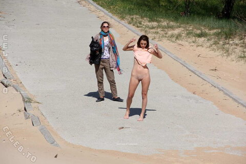 Nackt in Russland nude photo 7581