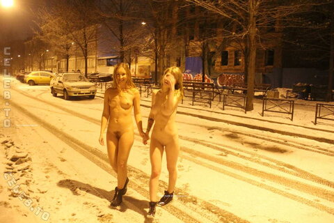 Nackt in Russland nude photo 6579