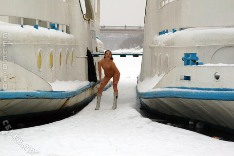 Nackt in Russland nude photo 5512