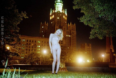 Nackt in Russland nude photo 3818