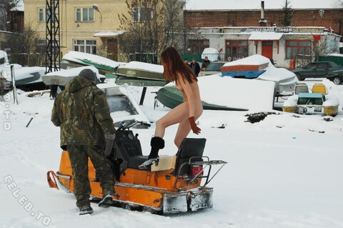 Nackt in Russland nude photo 3612