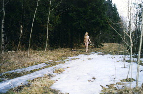 Nackt in Russland nude photo 3129