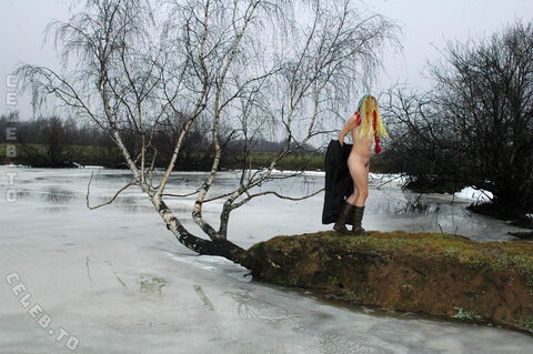 Nackt in Russland nude photo 2481