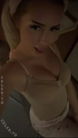 Nadia Offenbach nude photo 18