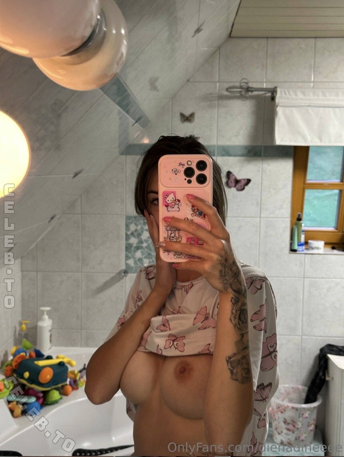 Nadine Fuchs nude photo 3