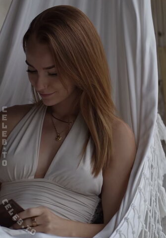 Nadine Katzenschläger nude photo 22