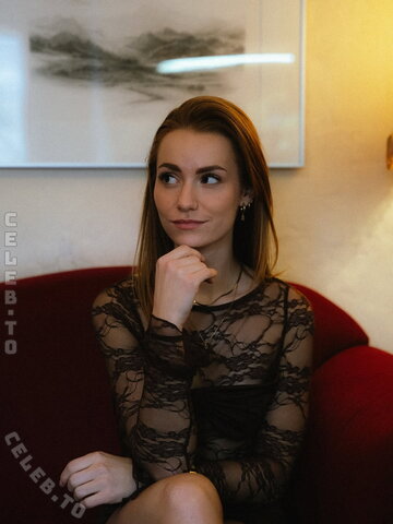 Nadine Katzenschläger nude photo 12