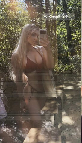 Nadine Kierspel Hot (3 photos)
