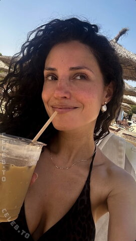 Nadine Menz nude photo 10