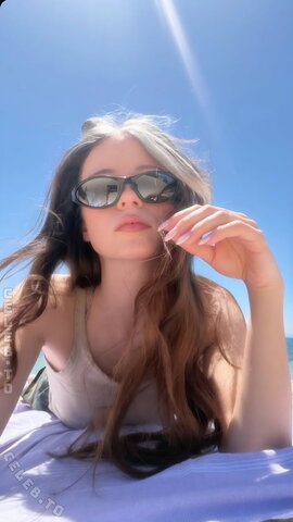 nadinebreaty photo 1