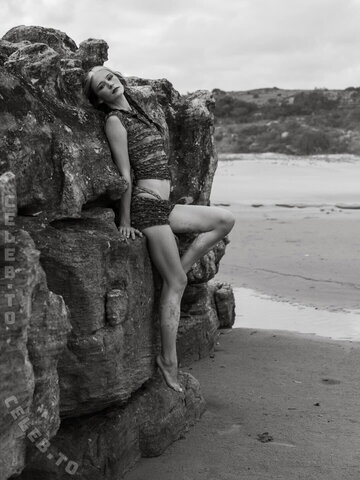 nadinebreaty photo 4