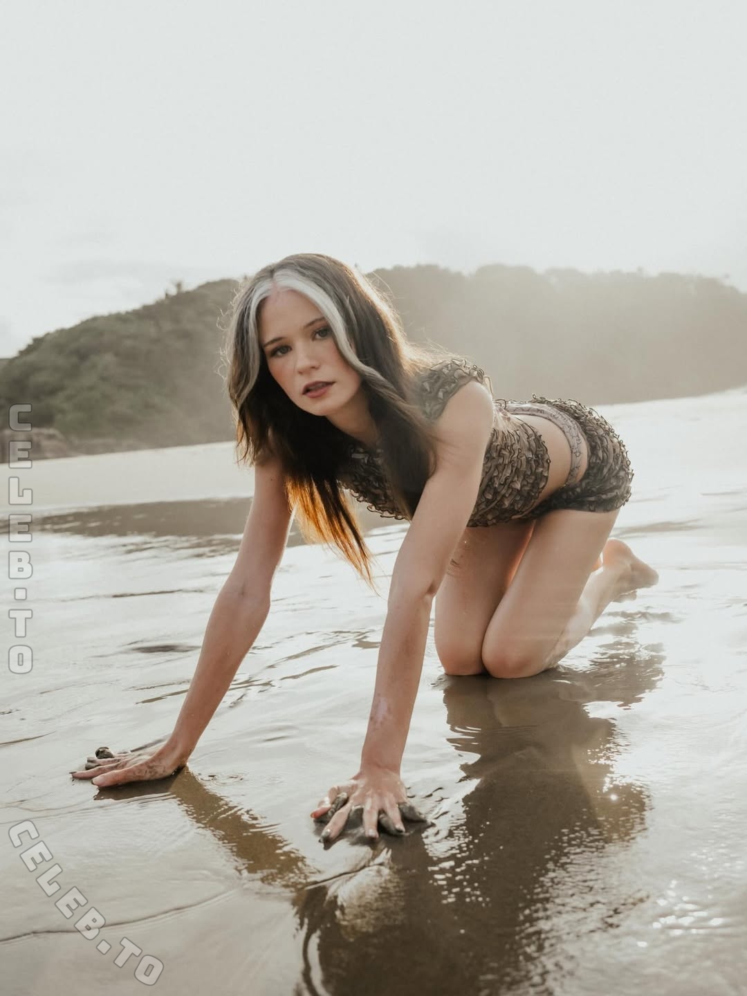 nadinebreaty nude photo 9