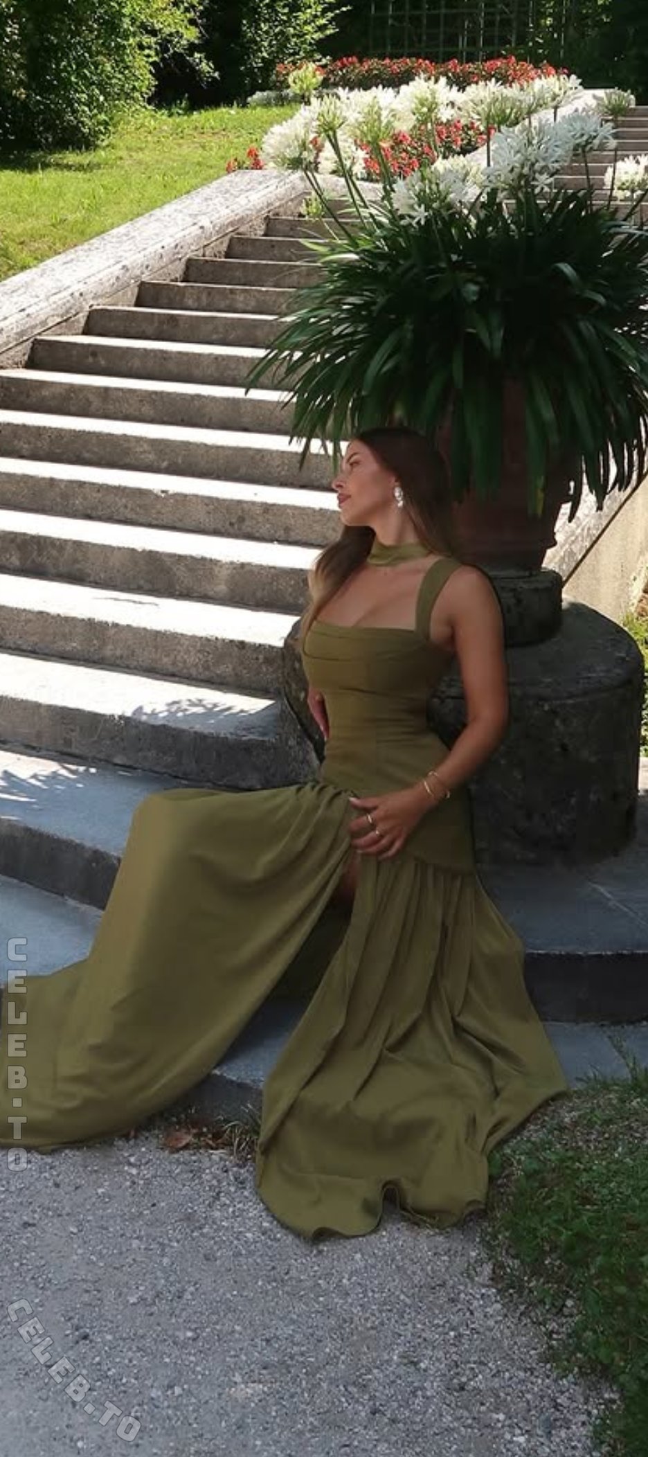 nadine.klr nude photo 4