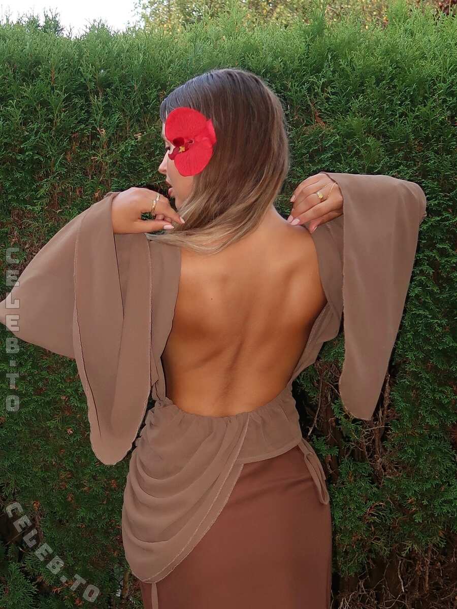 nadine.klr nude photo 10