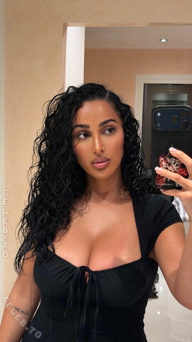 Nahrinblack Hot (1 photo)