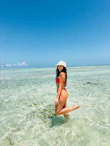 nana293 nude photo 42