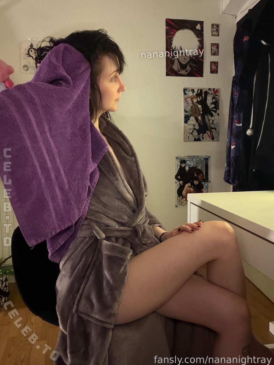 Nananightray nude photo 2