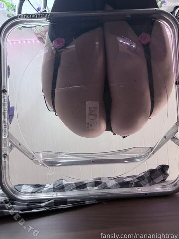 Nananightray nude photo 16