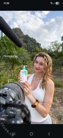 Nanou Asmr nude photo 2