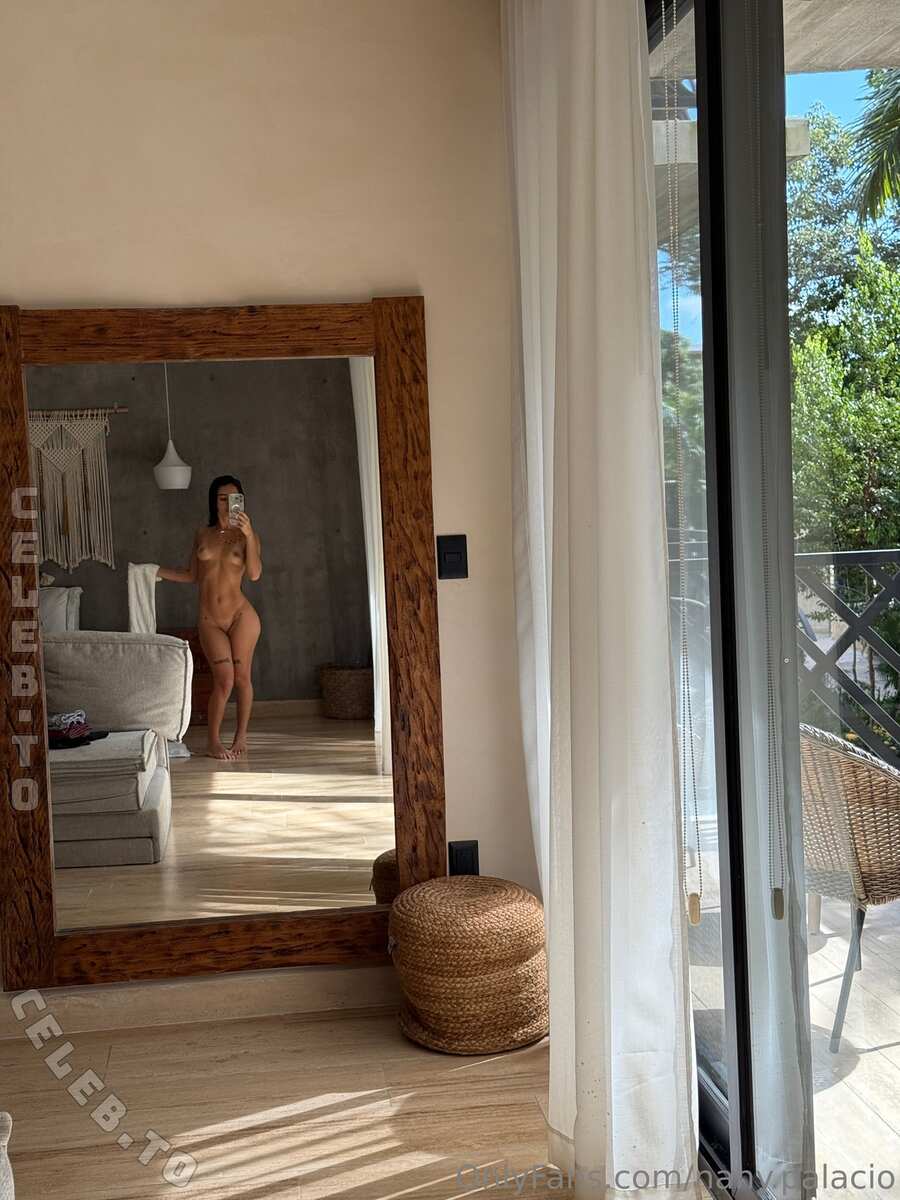 Nany Palacio nude photo 11