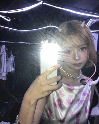 Naoi Rei nude photo 1