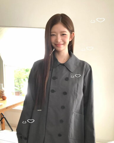 Naoi Rei nude photo 17