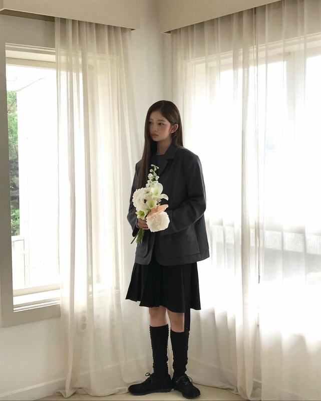 Naoi Rei nude photo 16