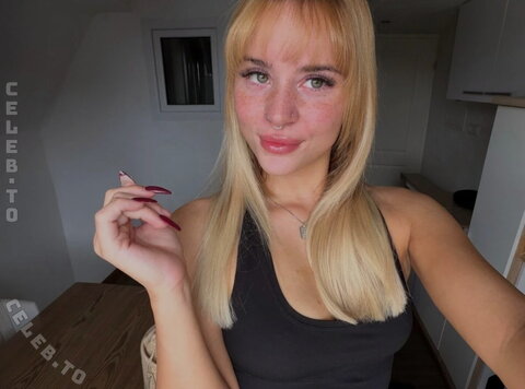 Nasti Luv Sexy (3 photos)