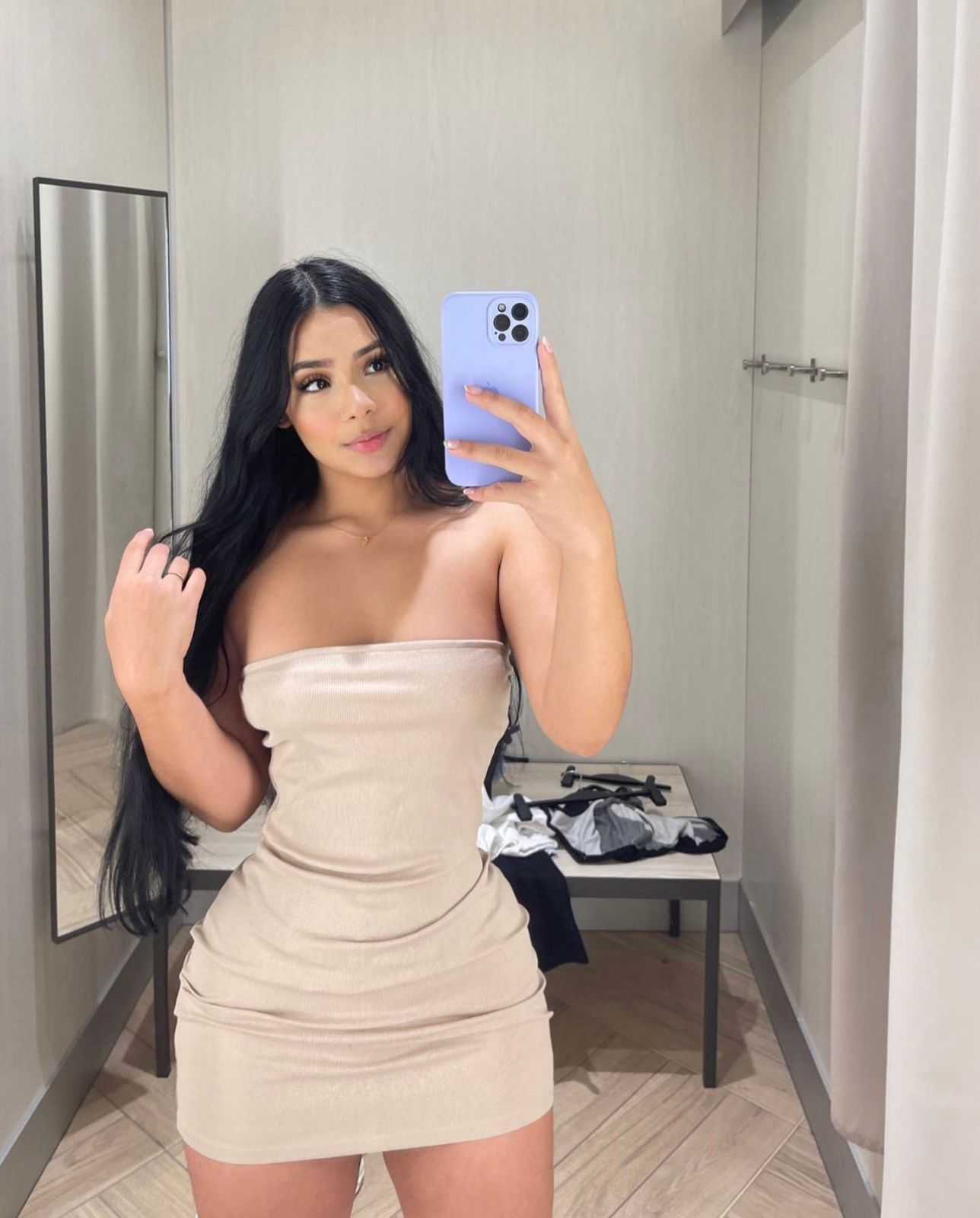 Natalia Márquez nude photo 7