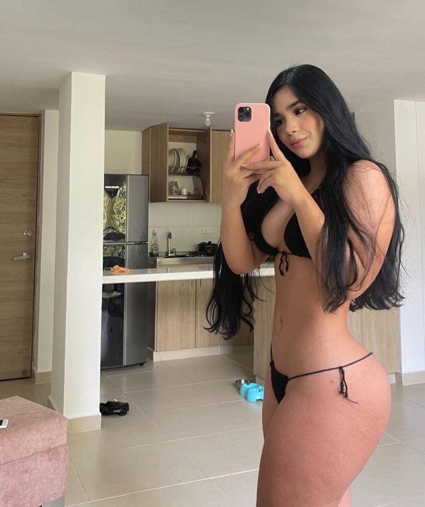 Natalia Márquez nude photo 35