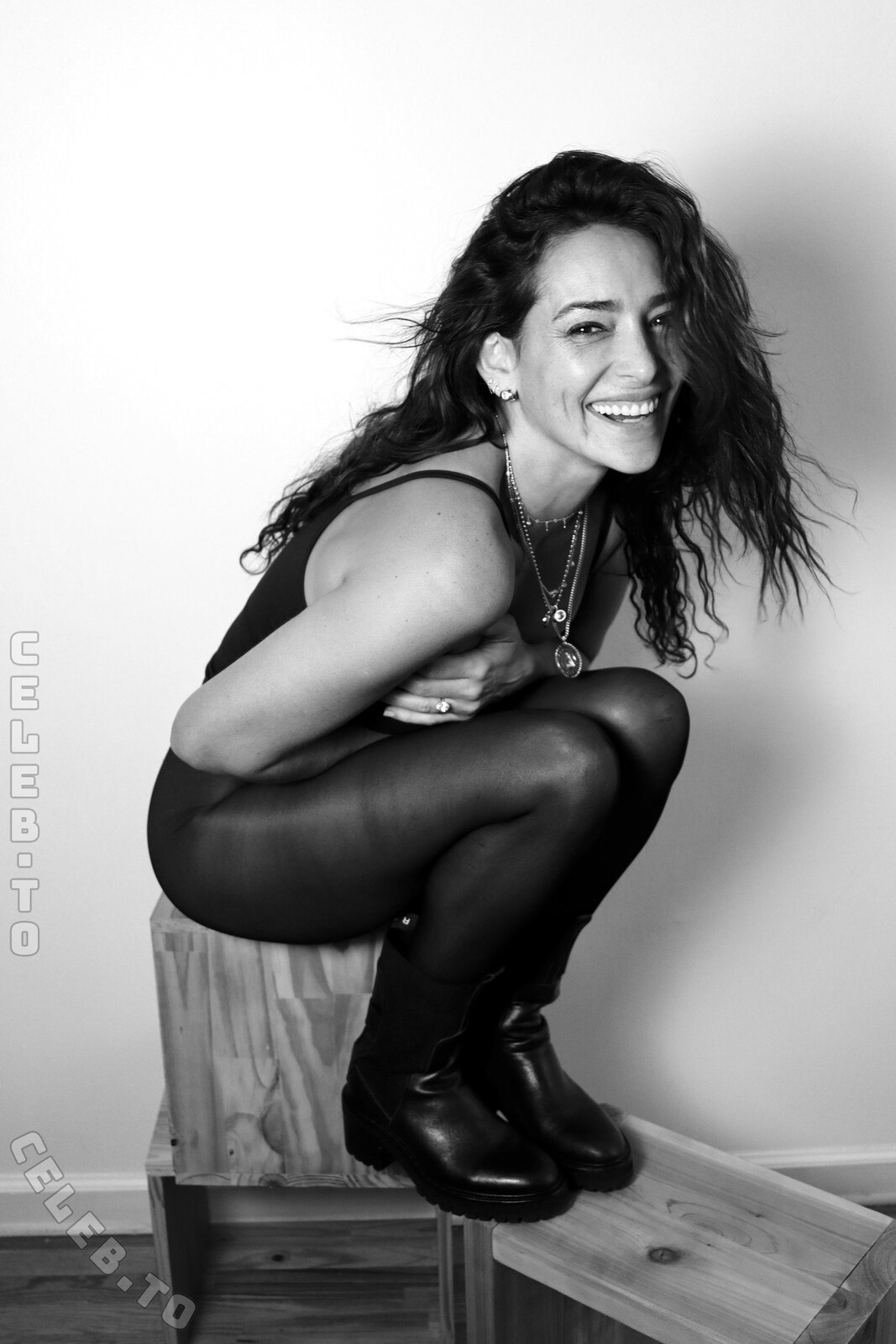 Natalie Martinez nude photo 15