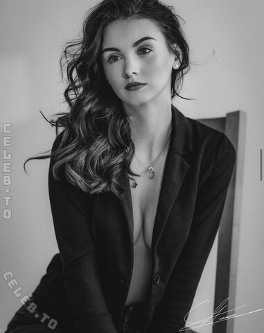 Natalie.drs nude photo 2