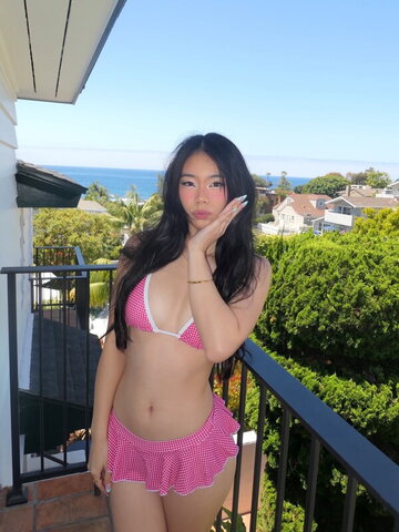 nataloliev nude photo 2