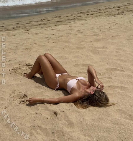 Natascha Sophie nude photo 2