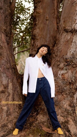 Natasha Liu Bordizzo Fresh (5 photos)