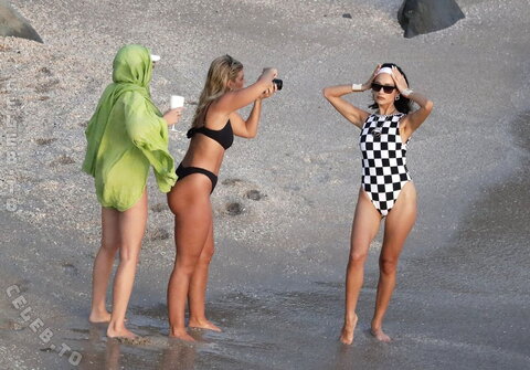Natasha Oakley and Sophia Vantuno – Beach in St Barts 01/24/2023