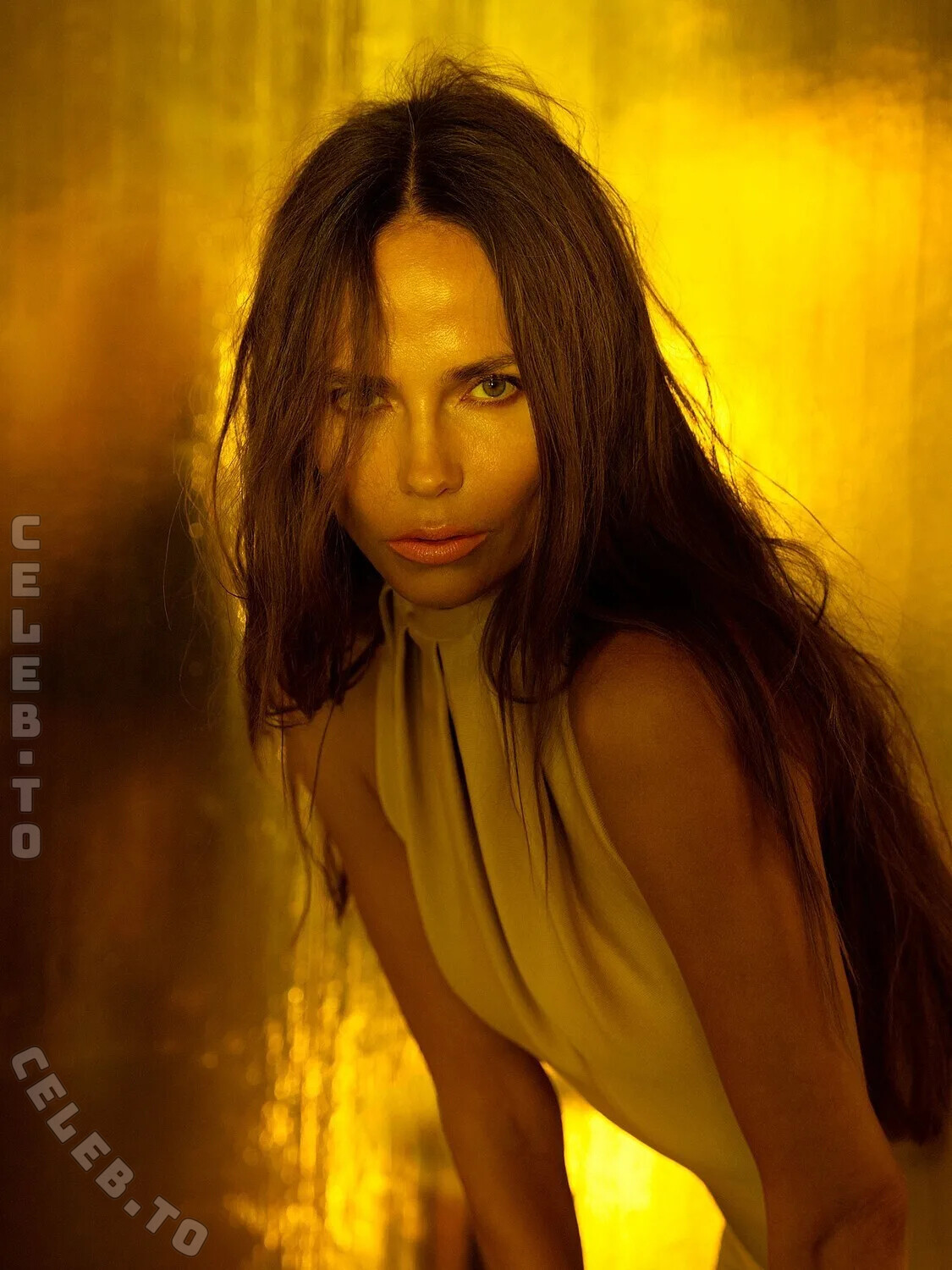 Natasha Poly nude photo 3