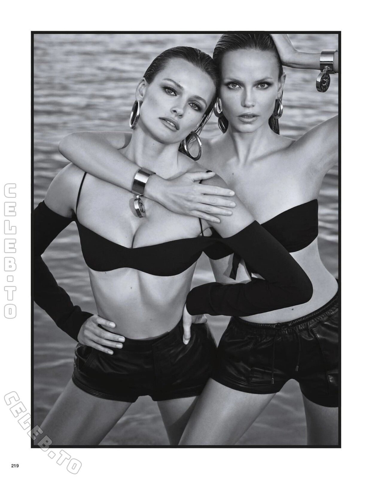 Natasha Poly nude photo 2