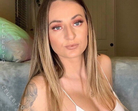 Natasha Starr nude photo 26
