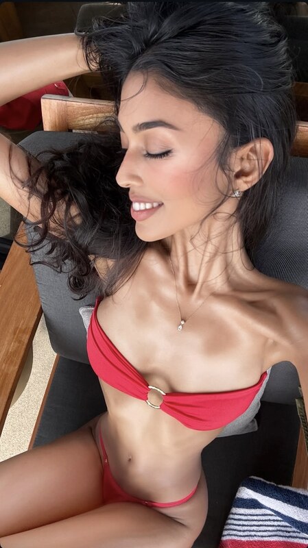 Natasha Wanigatunga 🇱🇰 nude photo 3