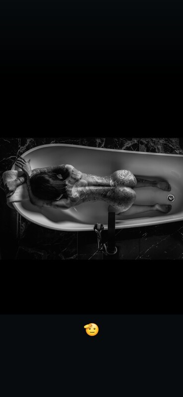 Nathalie Crivelli nude photo 8