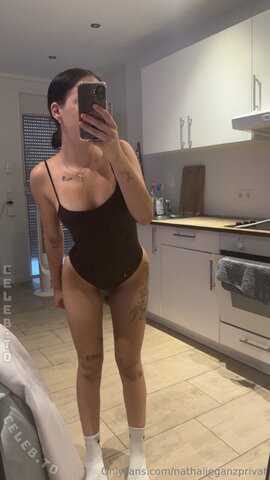 nathalieganzprivat – Feel cute today 🤎