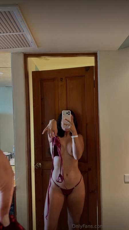 natmillan nude photo 17